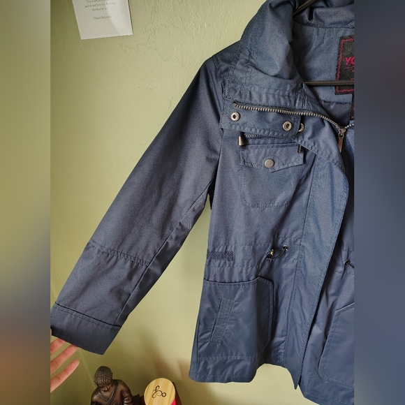 *Like New* Yoki Women's Medium Blue Anorak Outerwear Jacket w/ Removable Hood - Picture 2 of 9